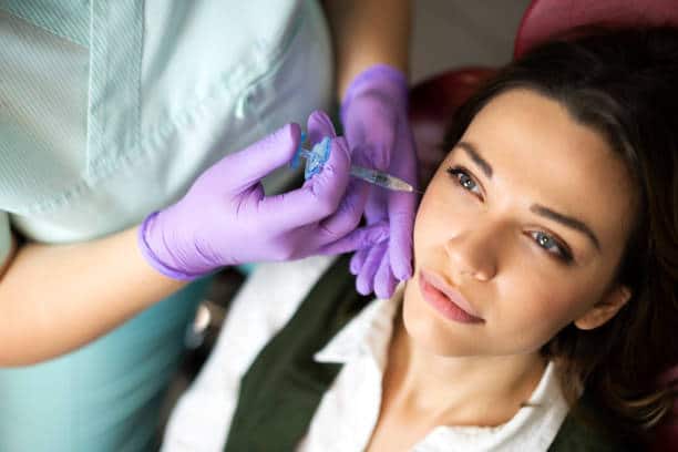 ฉีดแก้มตอบ แก้หน้าซูบผอม กับวันดีคลินิก