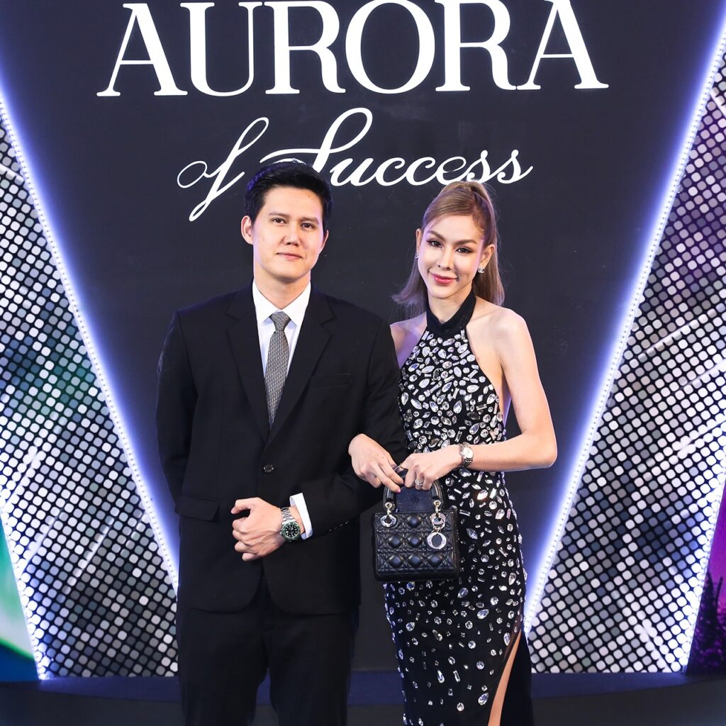 𝐓𝐨𝐩 𝐂𝐮𝐬𝐭𝐨𝐦𝐞𝐫𝐬 𝐕𝐚𝐥𝐮𝐞𝐝 𝐚𝐰𝐚𝐧𝐝𝐬 𝟐𝟎𝟐𝟑